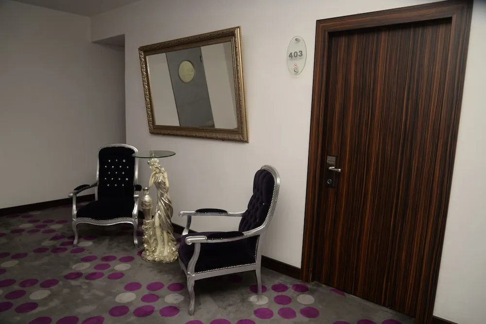 Deluxe Tek Büyük Yataklı Oda, 1 Büyük (Queen) Boy Yatak
