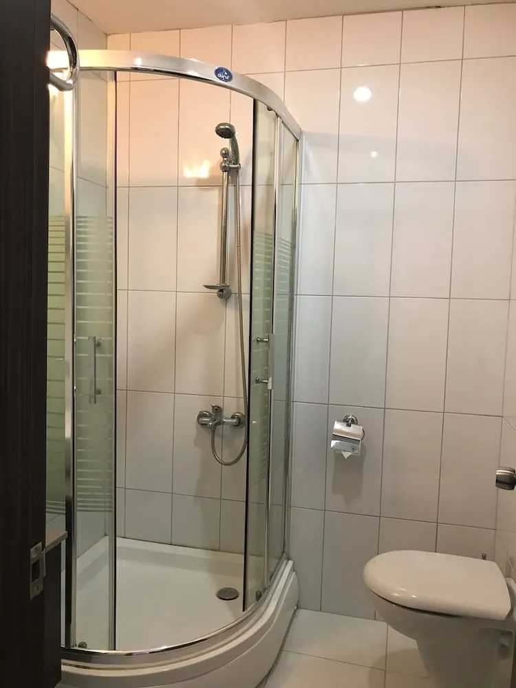 Deluxe Tek Büyük Yataklı Oda, 1 Büyük (Queen) Boy Yatak