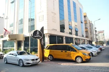 Grand Mardini Hotel