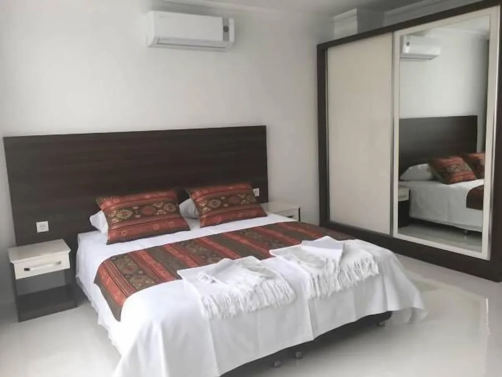 Deluxe Oda, Kısmi Deniz Manzaralı