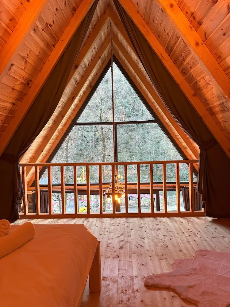 Deluxe Bungalov