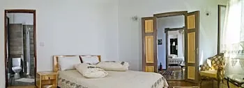 Saklı Konak