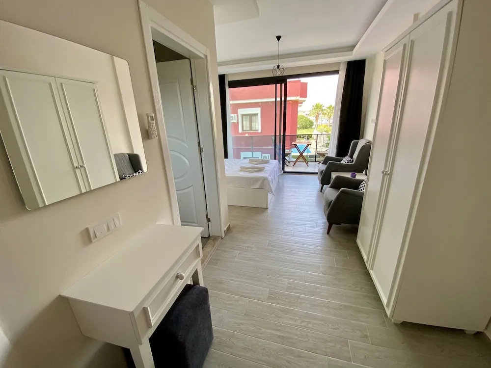 Deluxe Tek Büyük Yataklı Oda