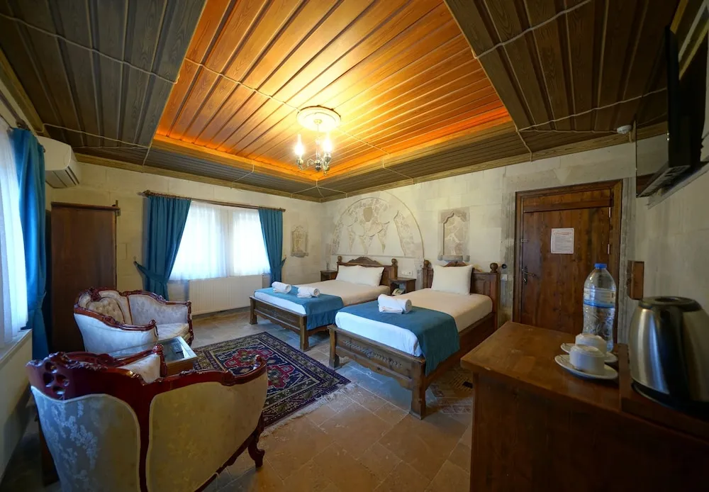 Economy Oda, Zemin Kat (Hammam)