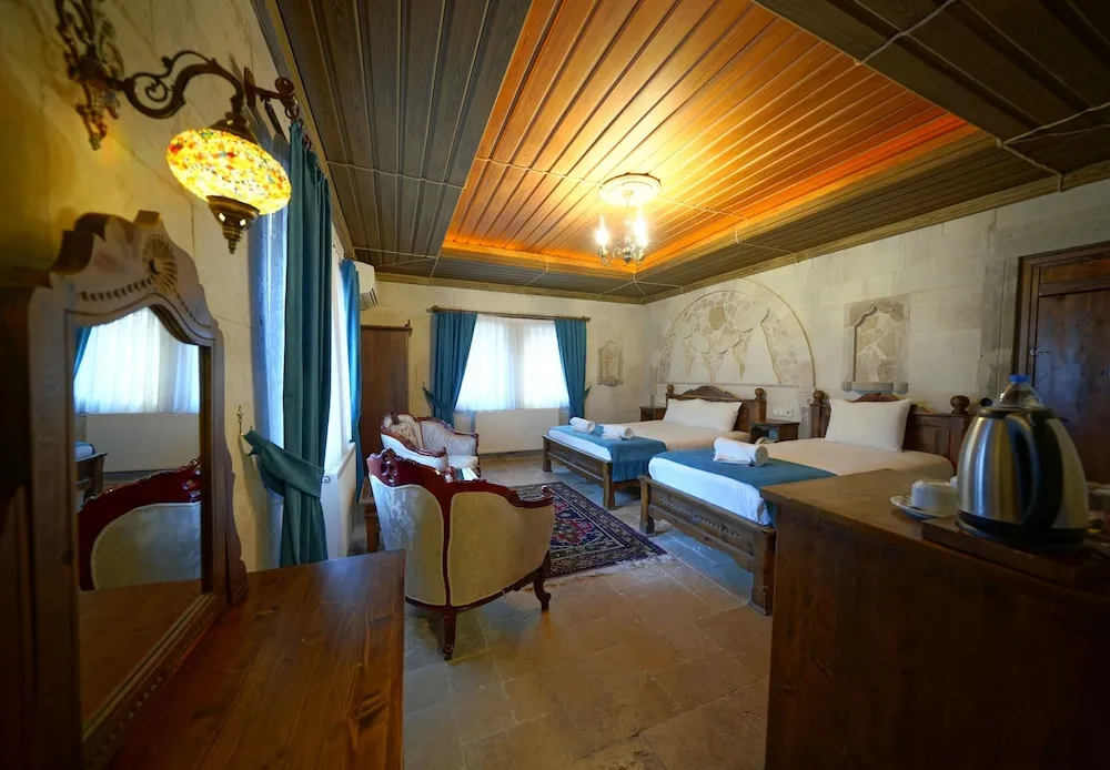 Economy Oda, Zemin Kat (Hammam)