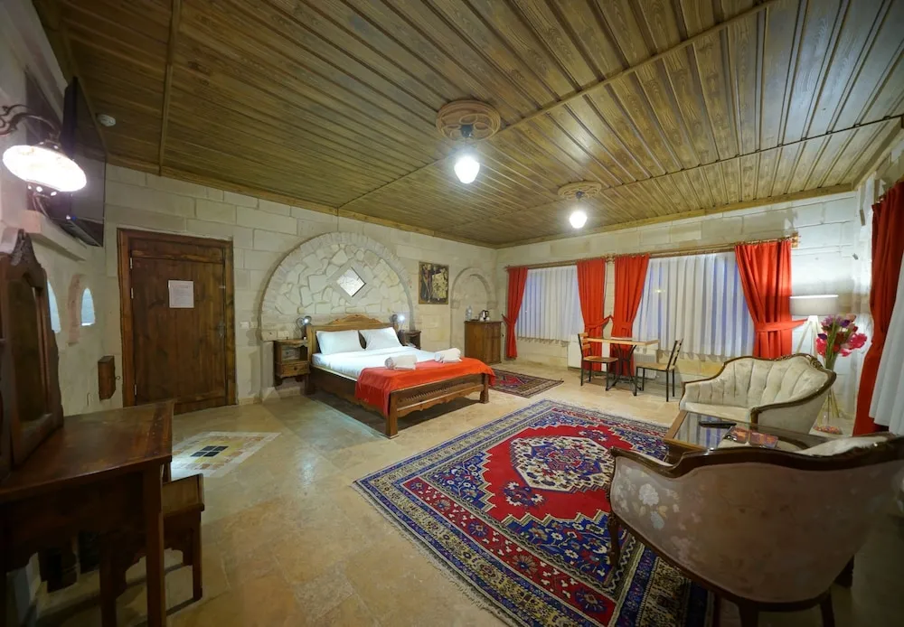 King Suite, Jetted Tub