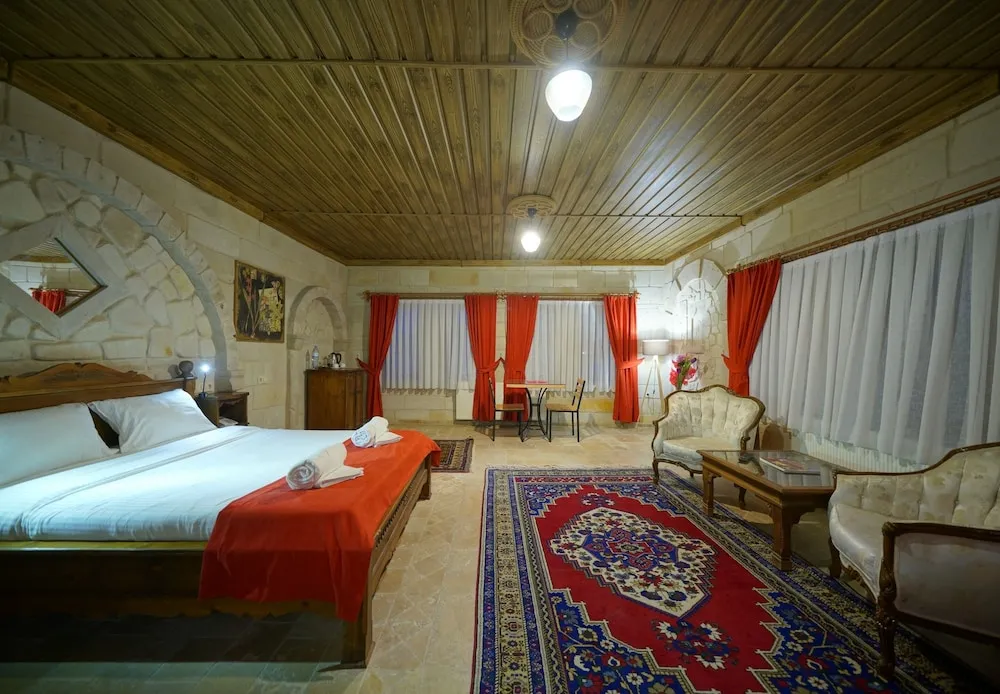 King Suite, Jetted Tub