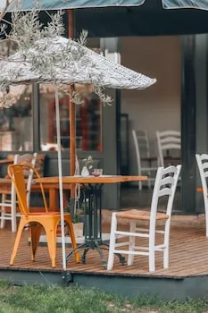 Attalos Suites Hotel