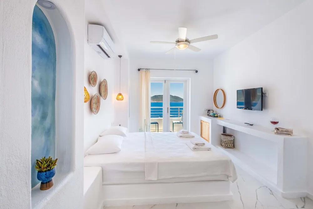 Comfort Room with Sea View