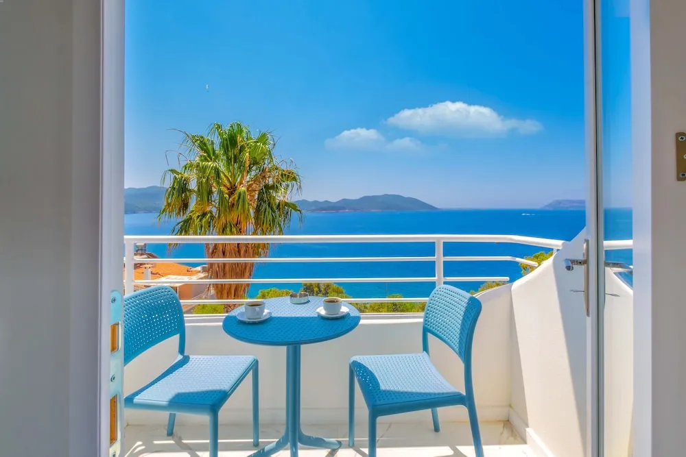 Premium Room with Sea View & Jacuzzi