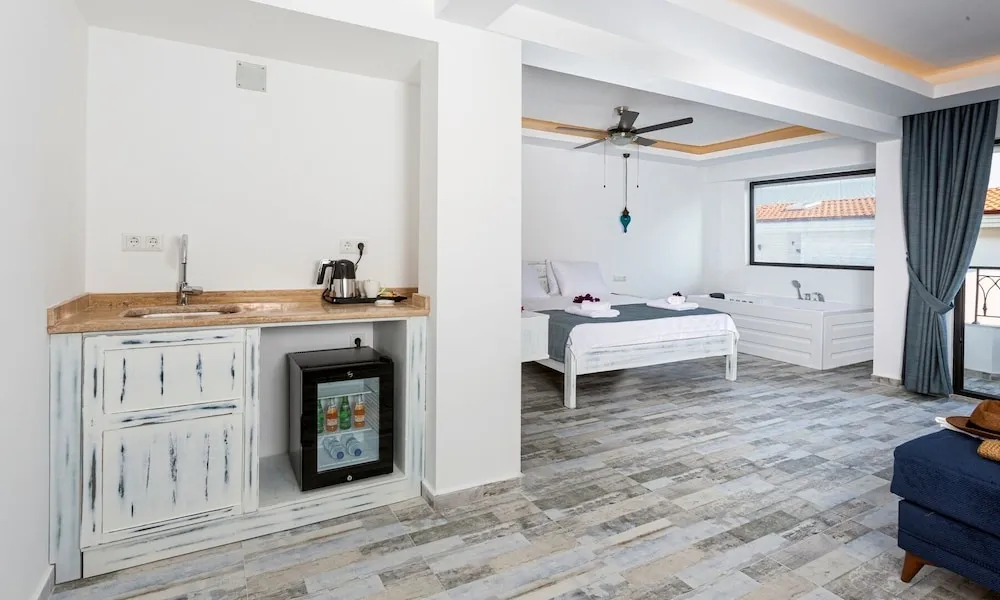 Suite with Spa Bath