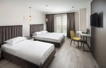 Sinema Hotel