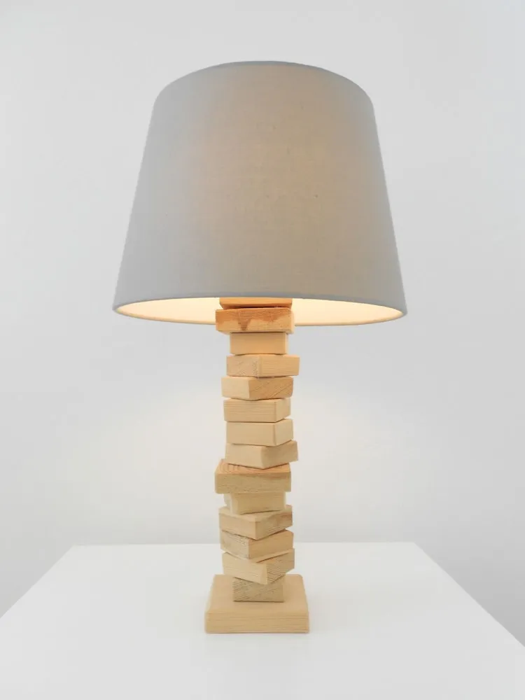 Tek Büyük Yataklı Oda, Balkon, Havuz Manzaralı