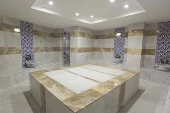 Side Win Hotel & Spa