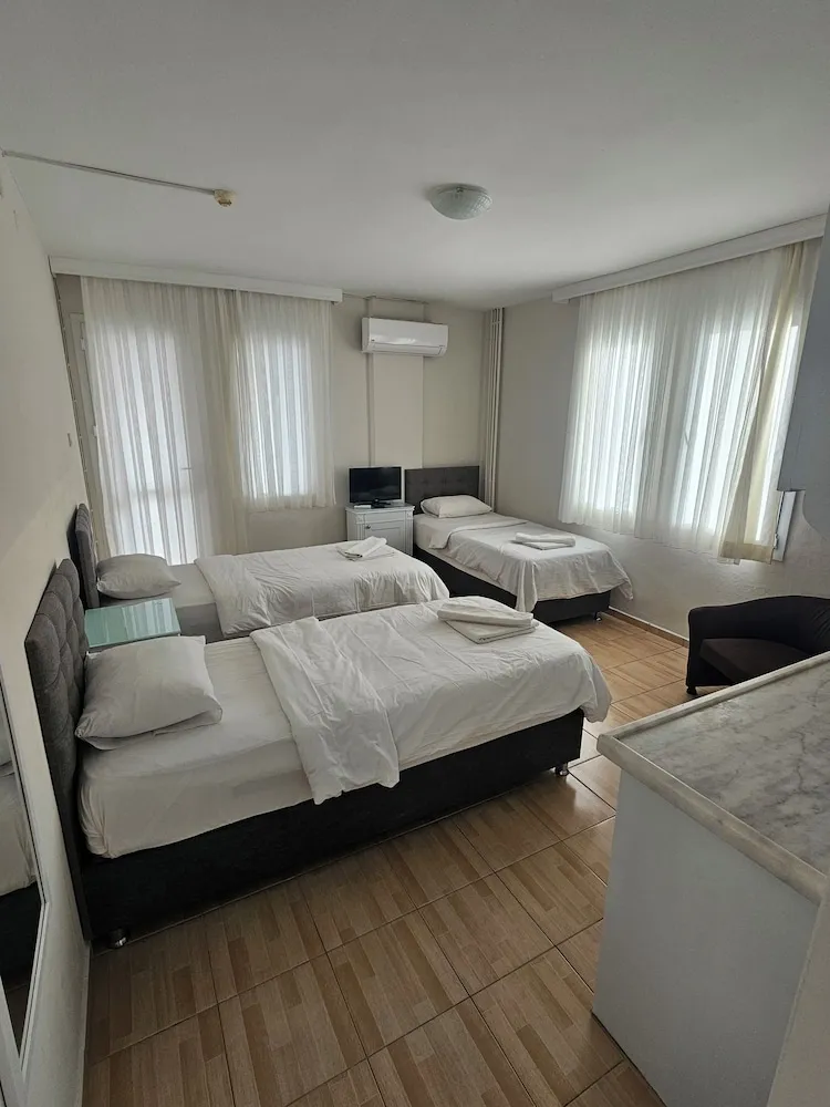 Standard Üç Kişilik Oda, Ek Bina