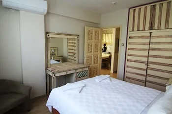 Çiçek Apart Hotel