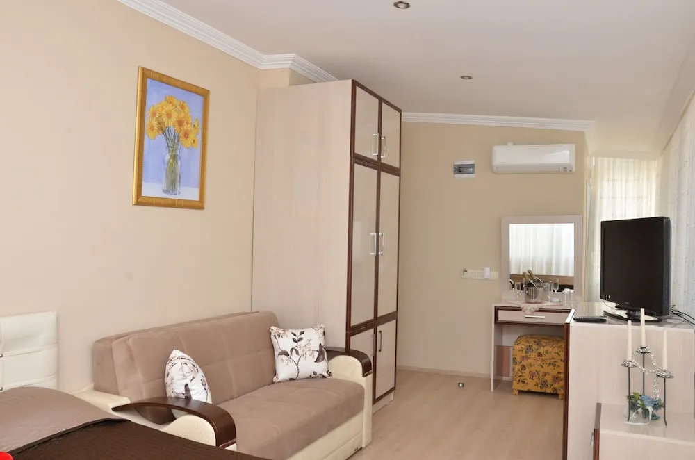 Honeymoon Oda, Deniz Manzaralı