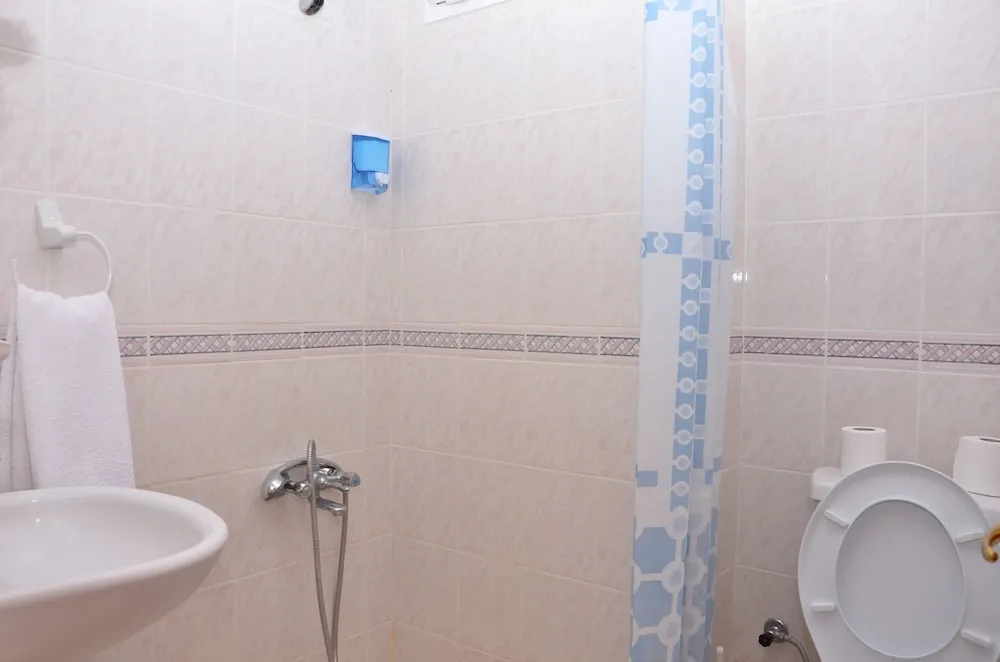 Standard Üç Kişilik Oda