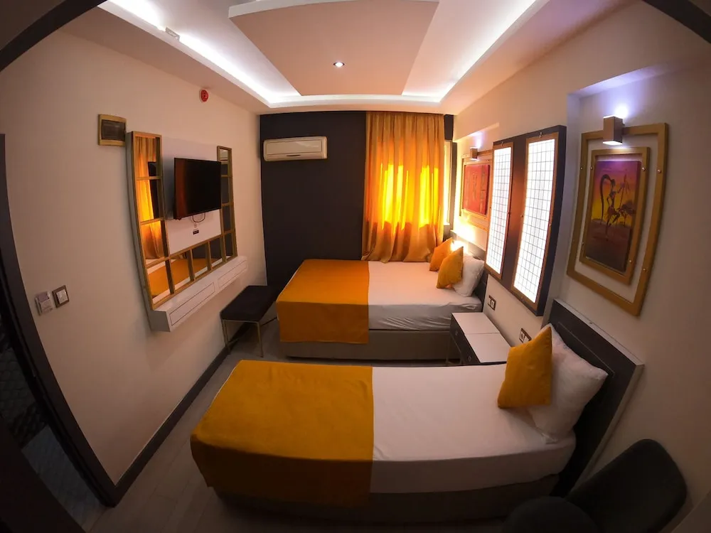 Standard Üç Kişilik Oda