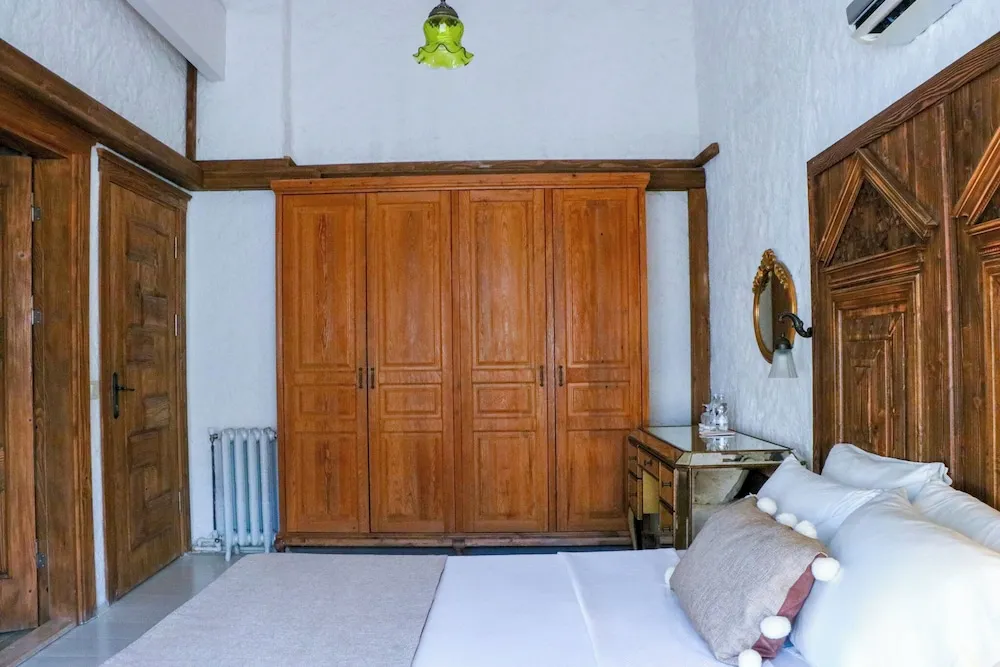 Deluxe Üç Kişilik Oda, Sigara İçilmez, Şehir Manzaralı