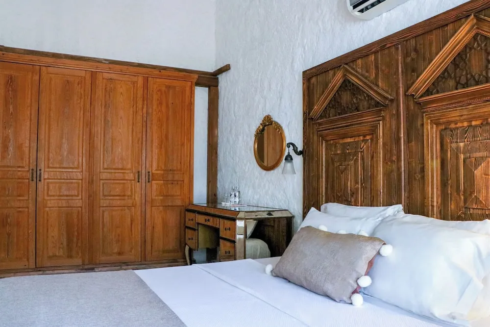 Deluxe Üç Kişilik Oda, Sigara İçilmez, Şehir Manzaralı