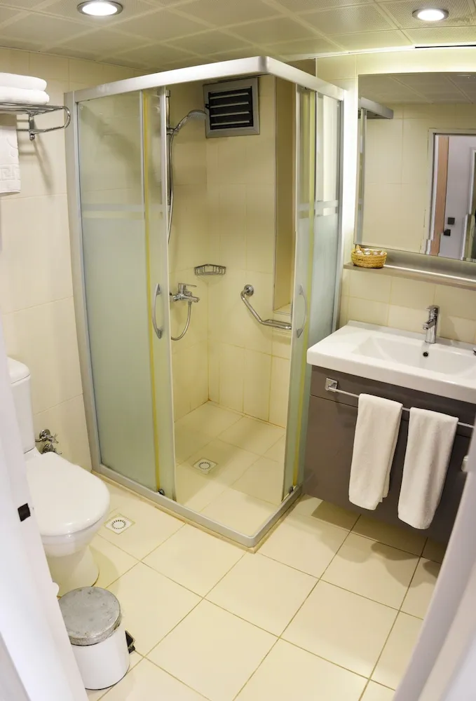 Deluxe Oda, 1 Çift Kişilik veya 2 Tek Kişilik Yatak, Balkon, Deniz Manzaralı