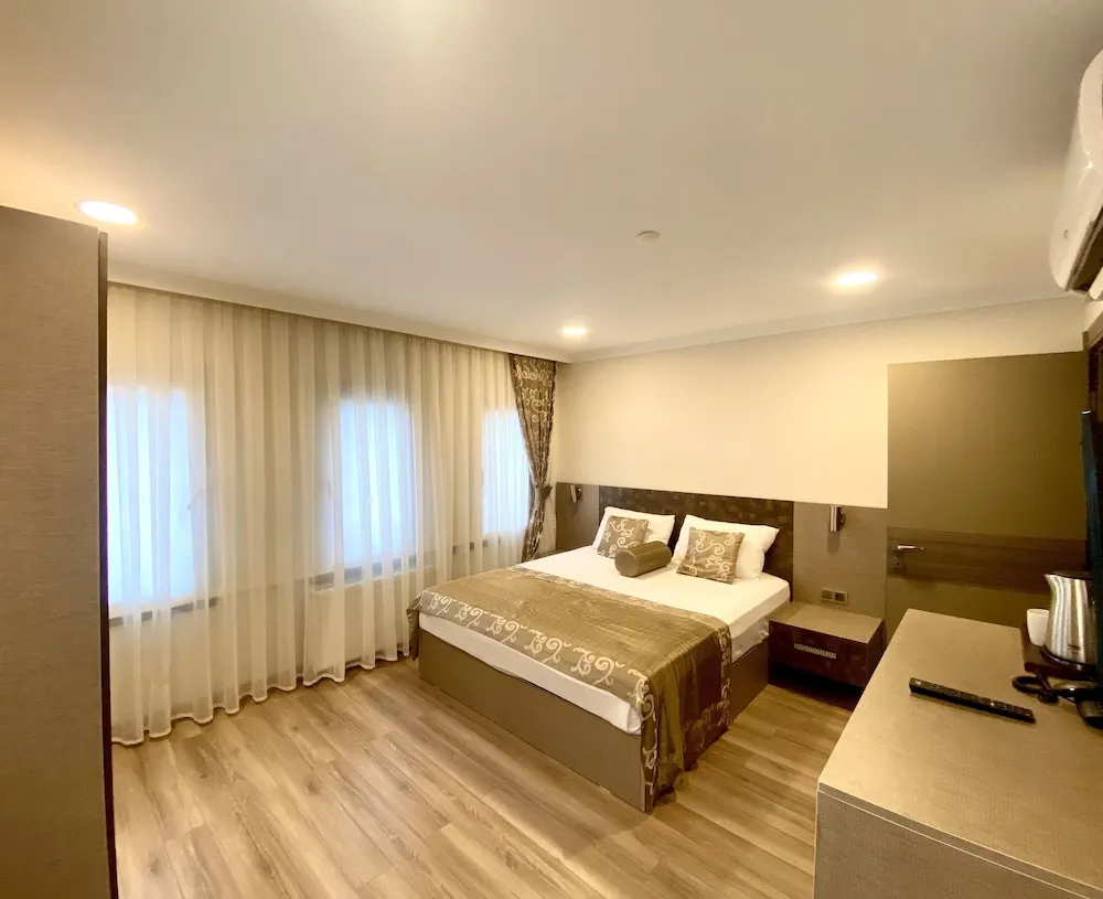 Standard Oda, Bahçe Manzaralı