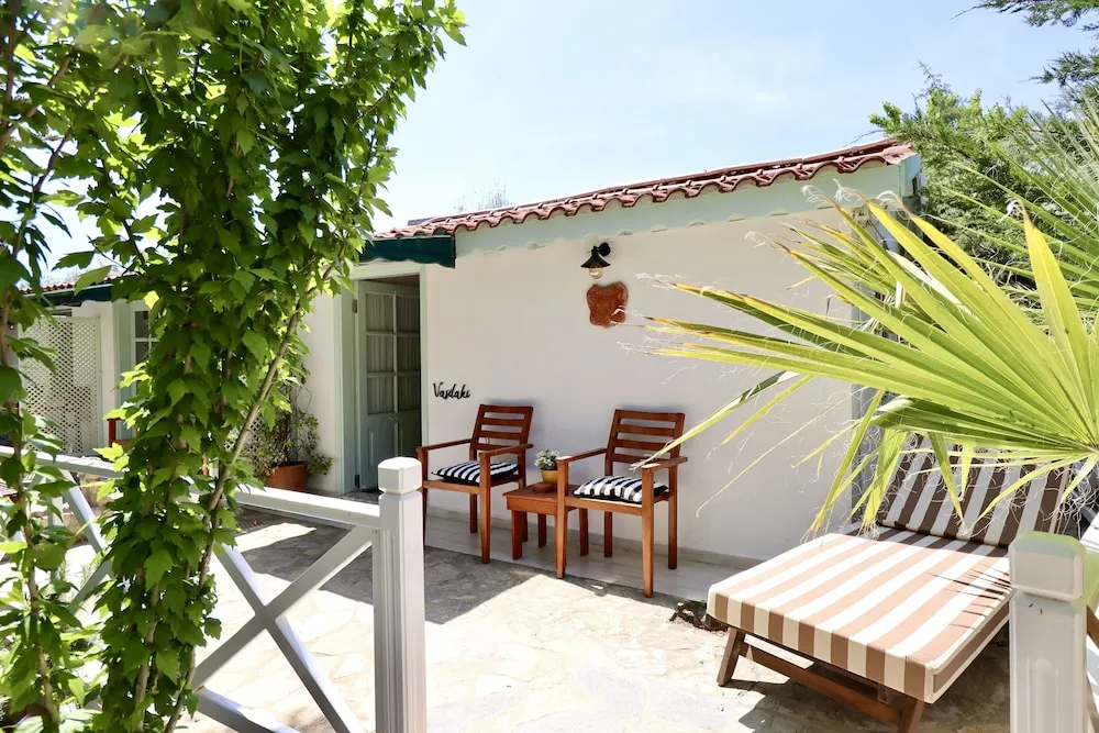 Deluxe Oda, Veranda, Bahçe Manzaralı