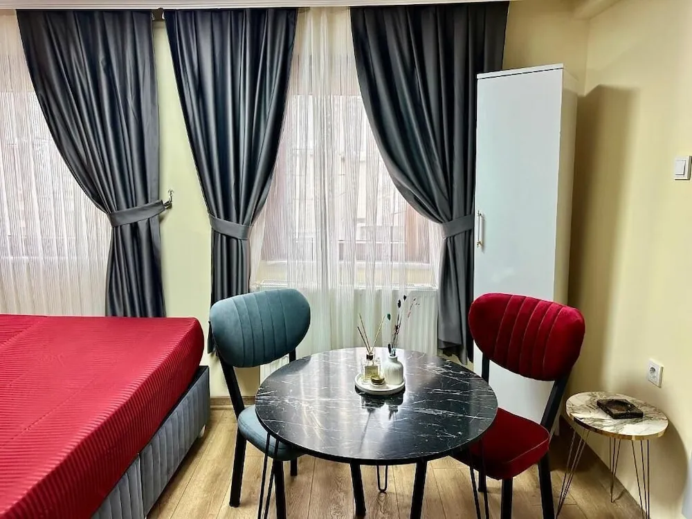 Deluxe Dört Kişilik Oda