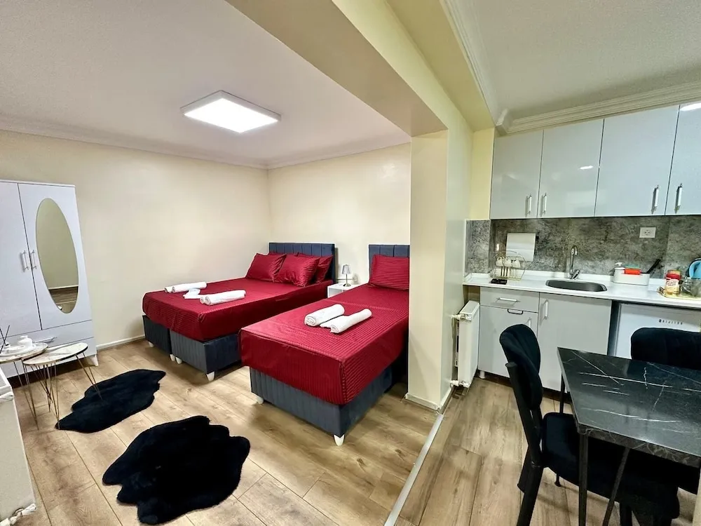 Deluxe Üç Kişilik Oda