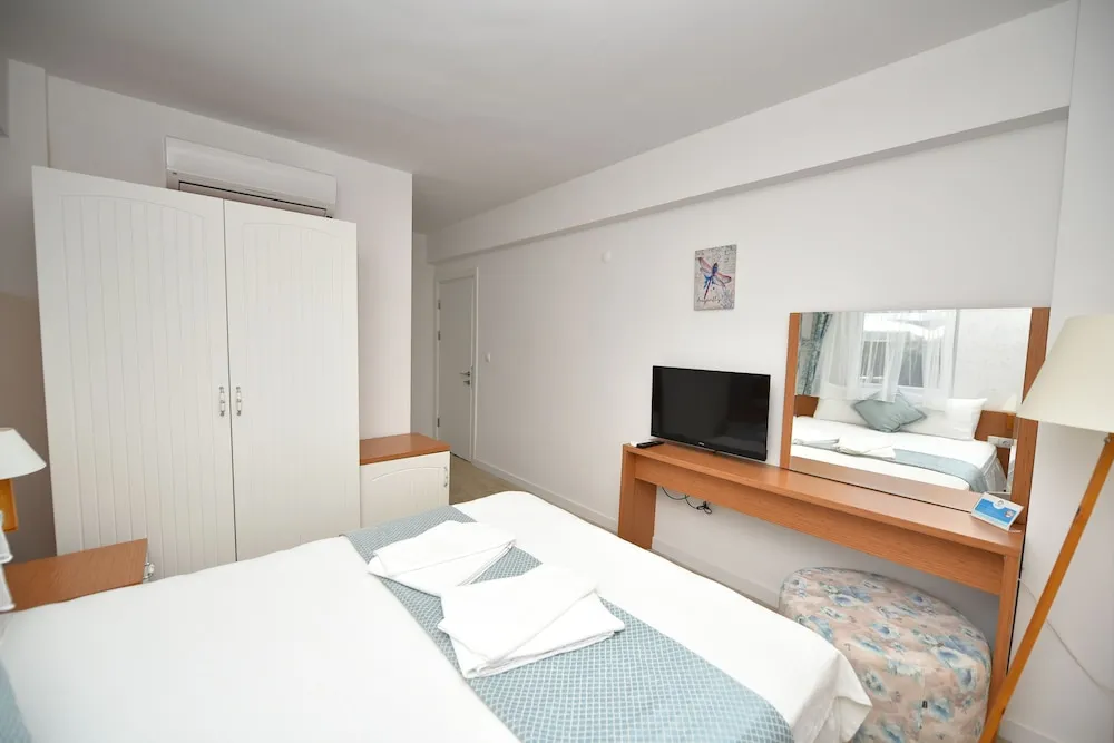 Bodrum Kat Çift Kişilik Oda, Manzarasız