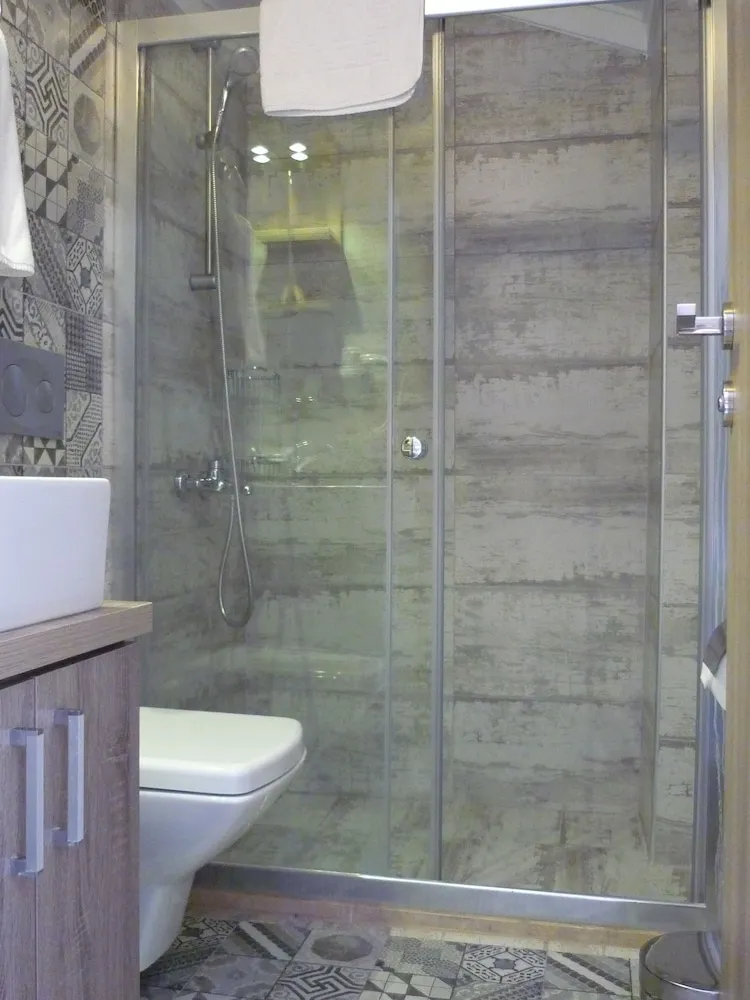 Deluxe Stüdyo, Balkon