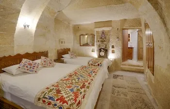 Tulip Cave Suites