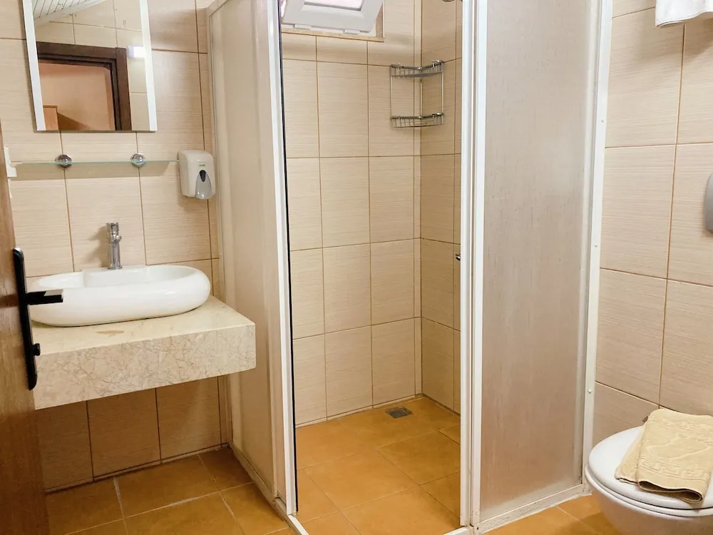 Classic Stüdyo, Teras