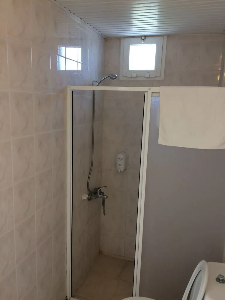 Standard Üç Kişilik Oda