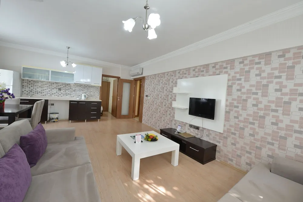 Standard Stüdyo, 2 Yatak Odası, Balkon, Bahçe Manzaralı