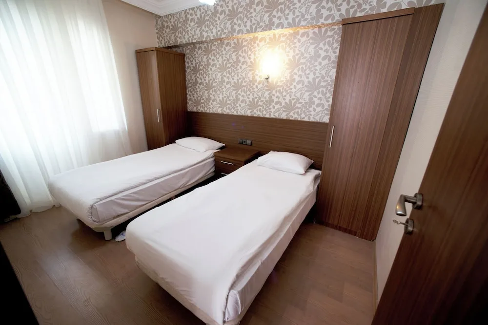 Standard Stüdyo, 2 Yatak Odası, Balkon, Bahçe Manzaralı