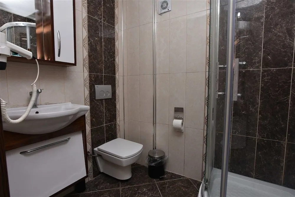 Deluxe Double Room Havuz Manzaralı
