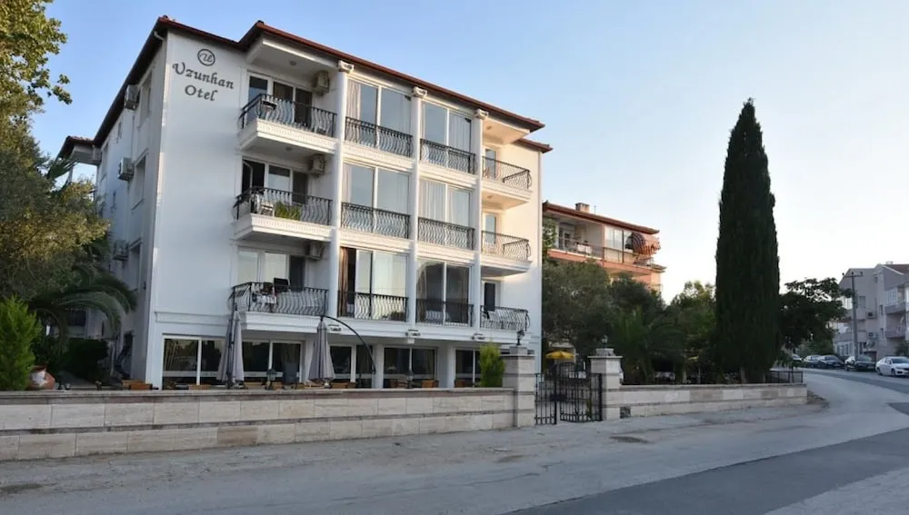 Konaklama yerinin ön cephesi