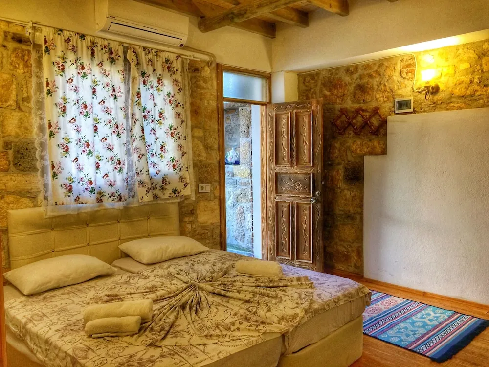 Deluxe Dört Kişilik Oda