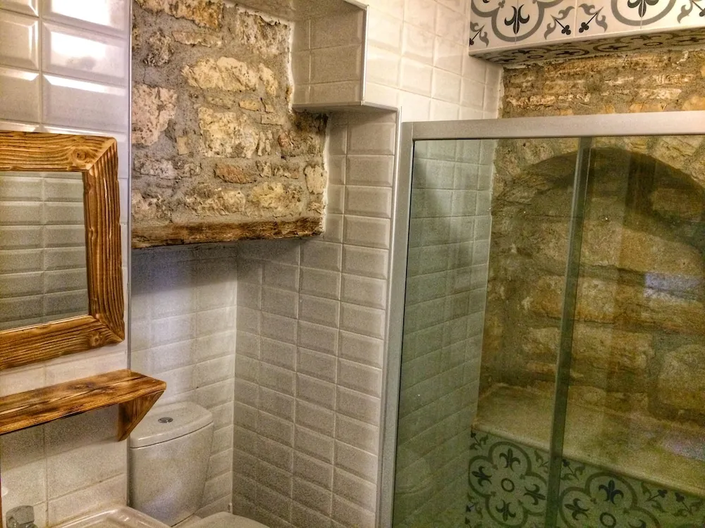 Deluxe Üç Kişilik Oda