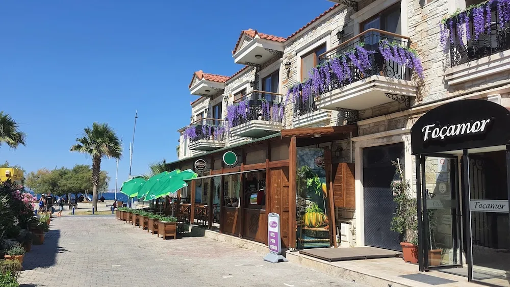 Luxury Oda Kısmı Deniz Manzaralı Balkonlu