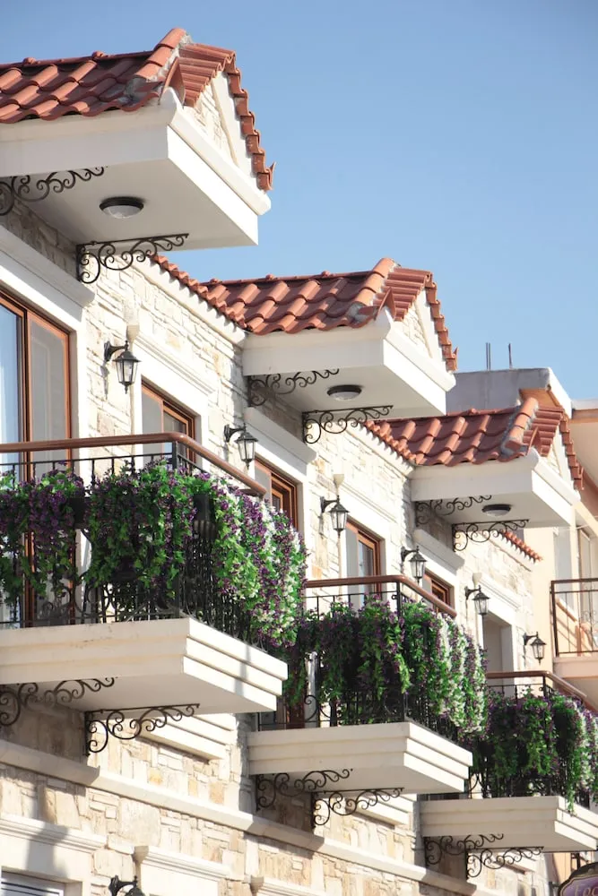 Luxury Oda Kısmı Deniz Manzaralı Balkonlu