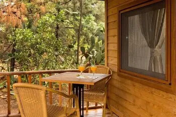Secret Garden Bungalows Hotel