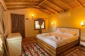 Secret Garden Bungalows Hotel