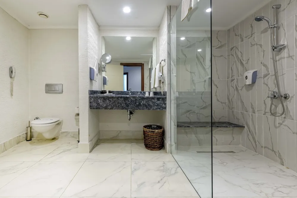 Suite Room