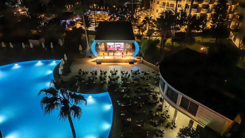 Iz Flower Side Beach Hotel - Her Şey Dâhil