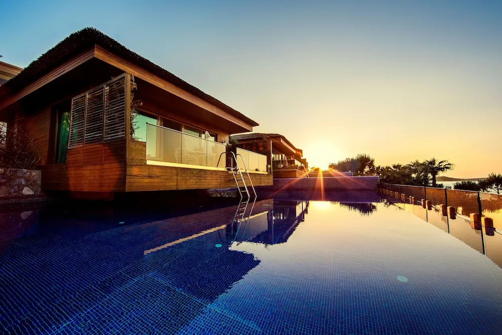 Maldivian Suite