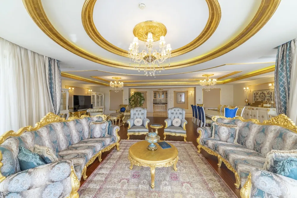 Grand Villa, 5 Yatak Odası, Kişiye Özel Havuzlu, Deniz Manzaralı