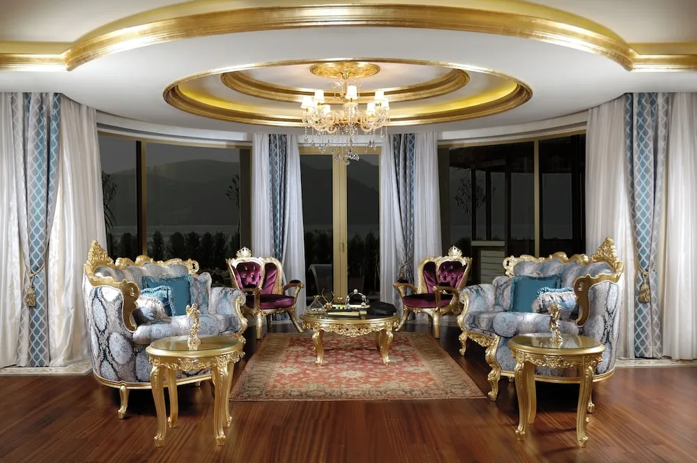 Grand Villa, 5 Yatak Odası, Kişiye Özel Havuzlu, Deniz Manzaralı